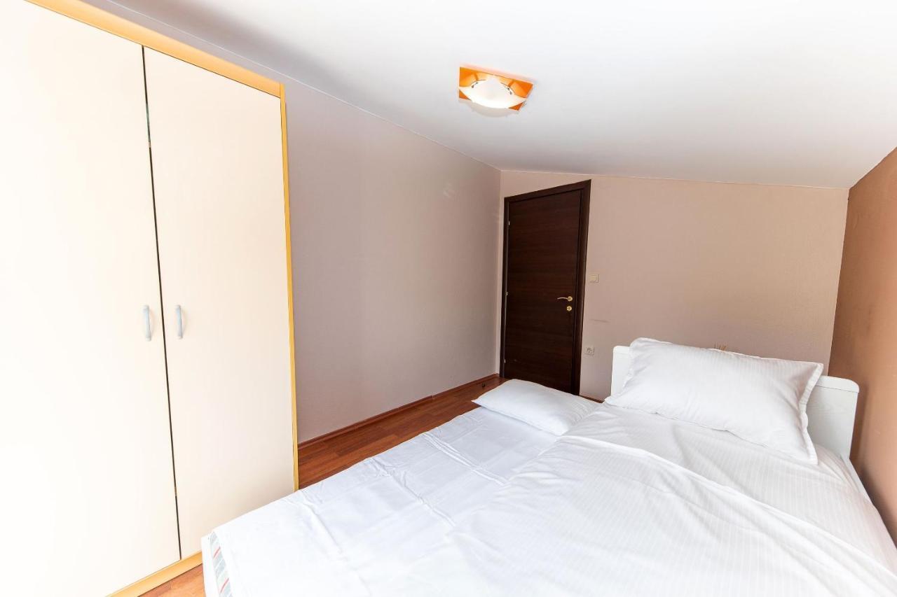 Apartments Artan Crikvenica Exterior foto